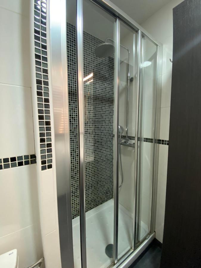 Entire New Apartment 20' From Barcelona サバデイ エクステリア 写真